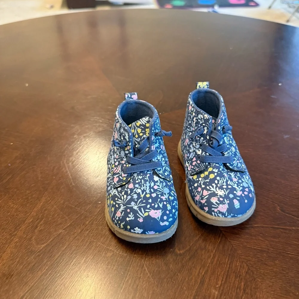 Not Rated Baby Shoes - Brown Bow and Blue Floral